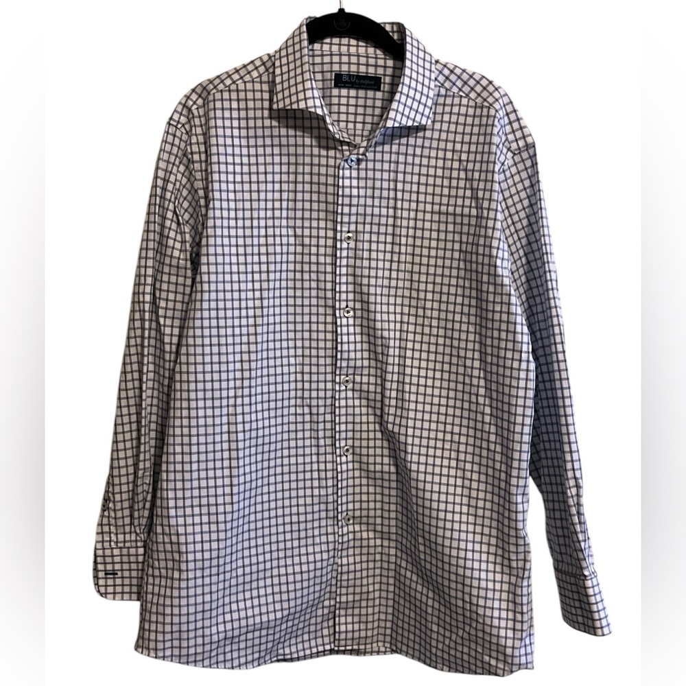 BLU by Polifrom Non-Iron Buttom Up Dress Shirt